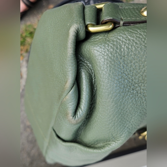 Coach Brooke pebbled green hand bag, purse (z) - Picture 13 of 13